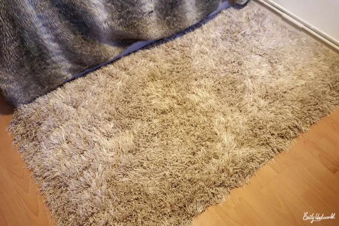 sparkly-rug