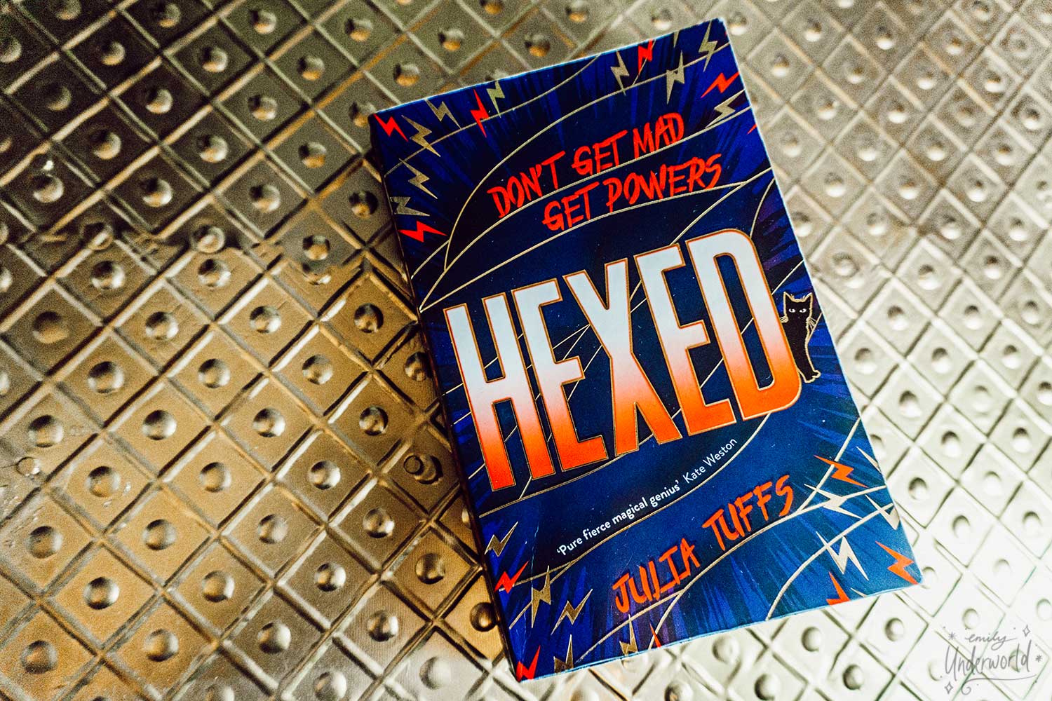 Hexed by Julia Tuffs Book Review