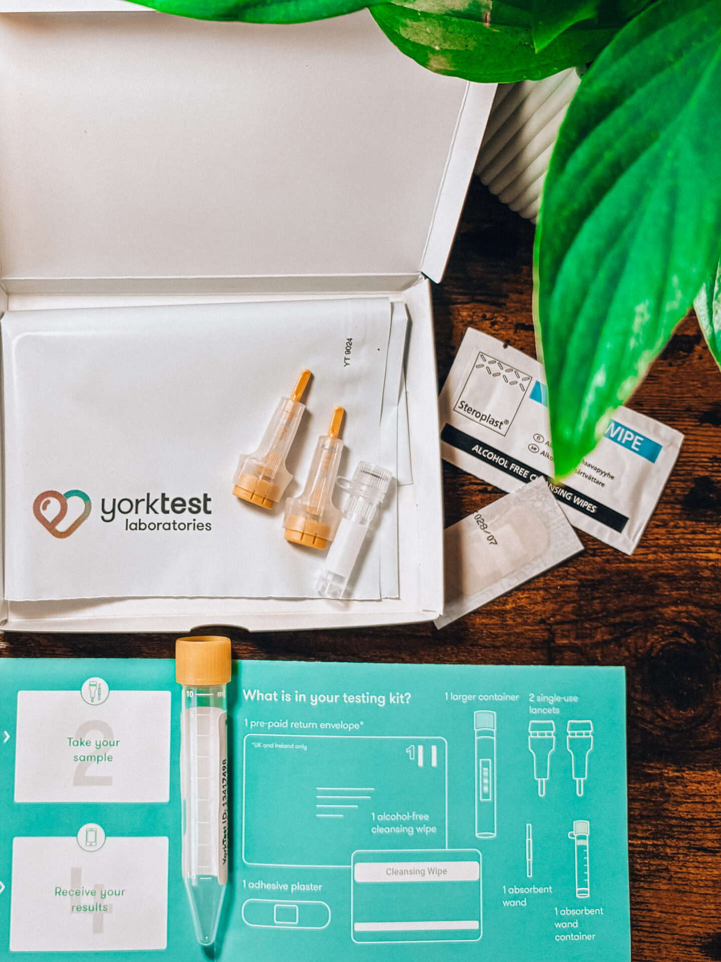inside yorktest premium food intolerances test kit
