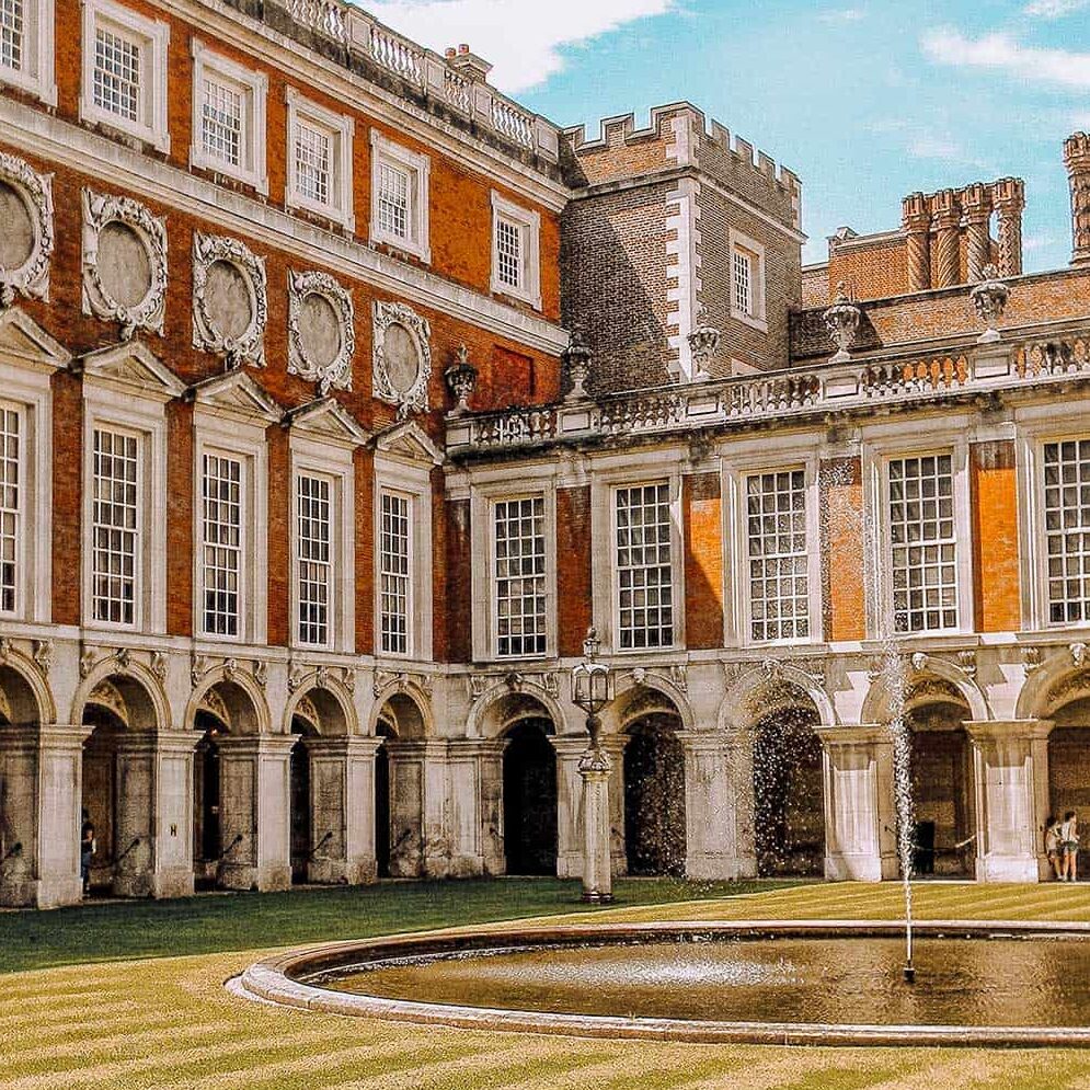 Hampton Court Palace Courtyard Fountain