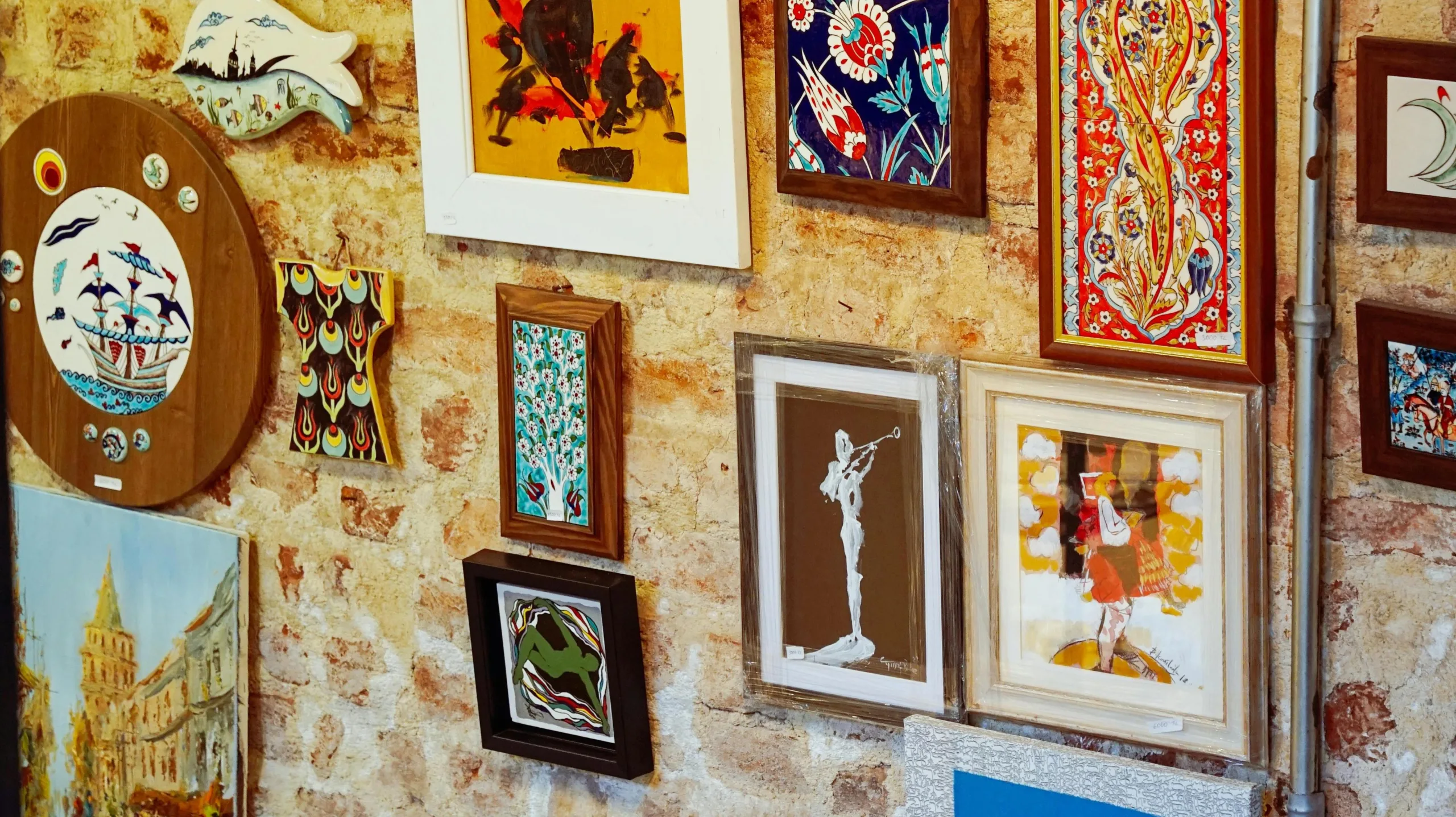 gallery wall